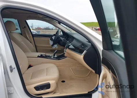 2015 BMW 528I z USA, uszkodzony, nr VIN WBA5A5C54FD519302